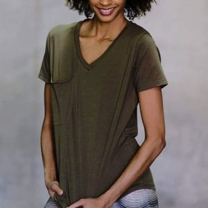 Niyama Sol V-Neck Pocket Tee